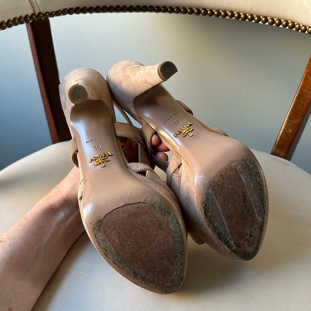 Prada nude/light beige suede platform heels - Picture 7 of 8